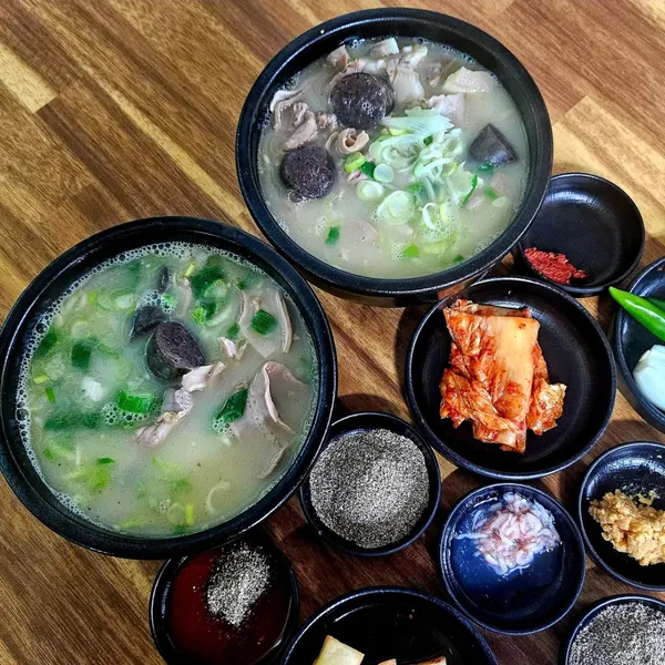황룡우시장국밥집