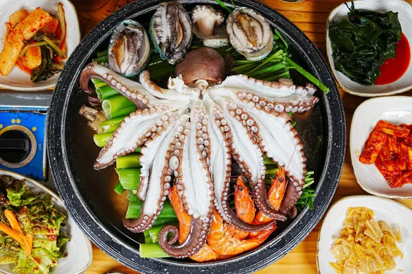 놀부능이버섯백숙 사진 3