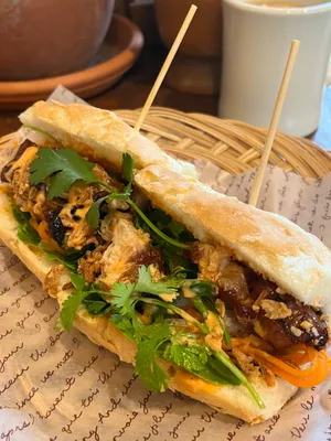 Hajo Deli