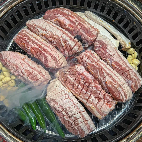 청년고기장수 월곡본점 사진 2