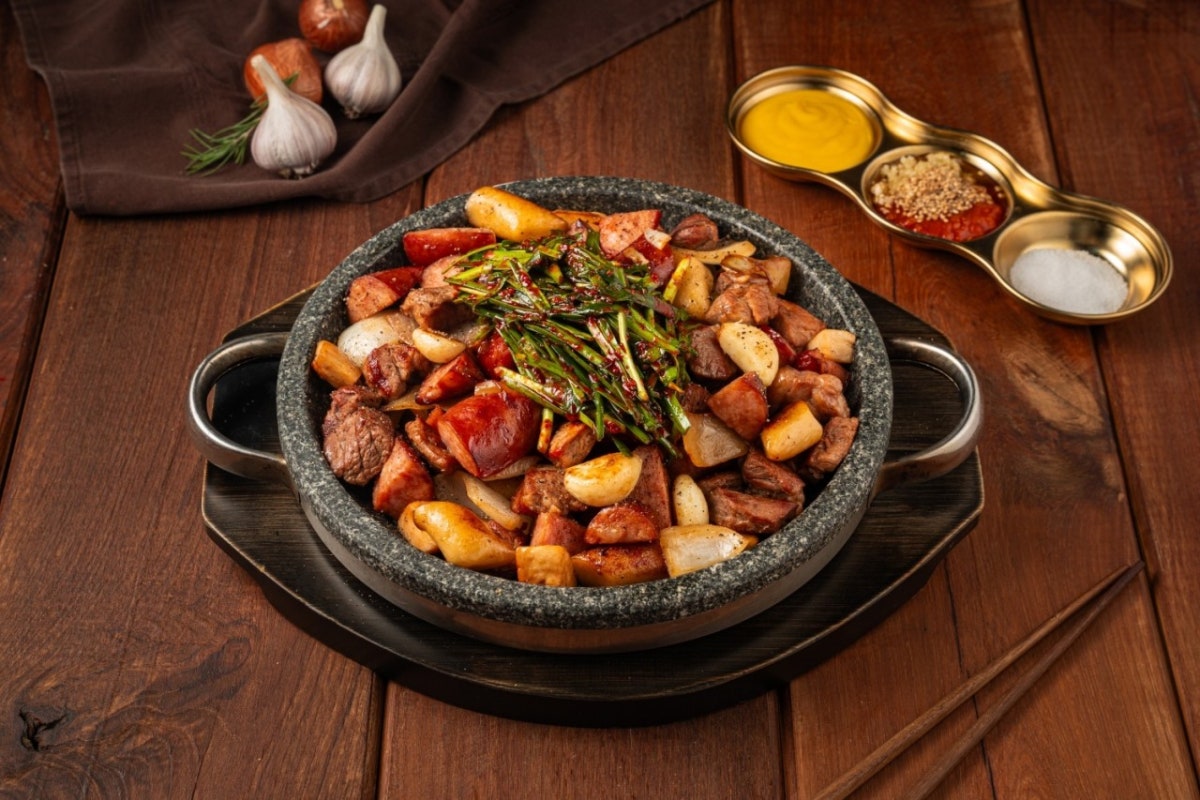 부대찌개대사관 구로디지털본점 사진 3