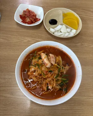 경진각