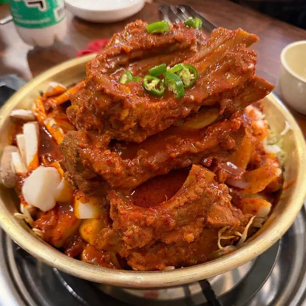 뭉텅이매운갈비찜 사진 3