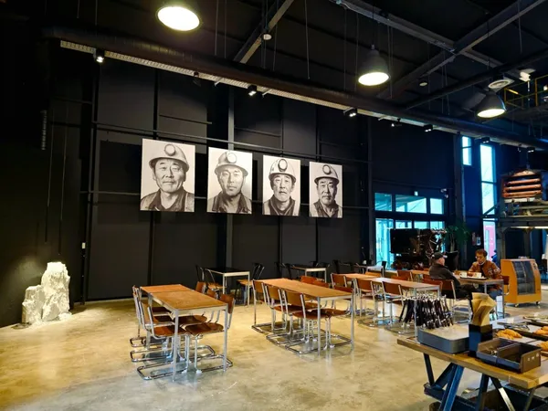 활옥미분공장 Cafe & Grocery 사진 4