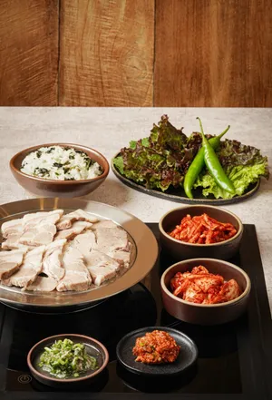 Hwanhodang Hongge Yuksu Kalguksu Jinmi Hansang