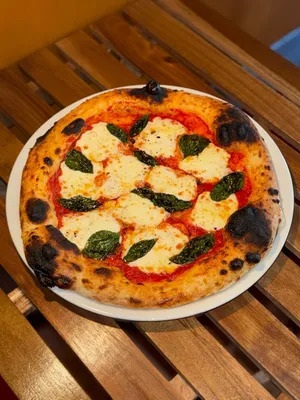 Funky Chunky Pizza Shop