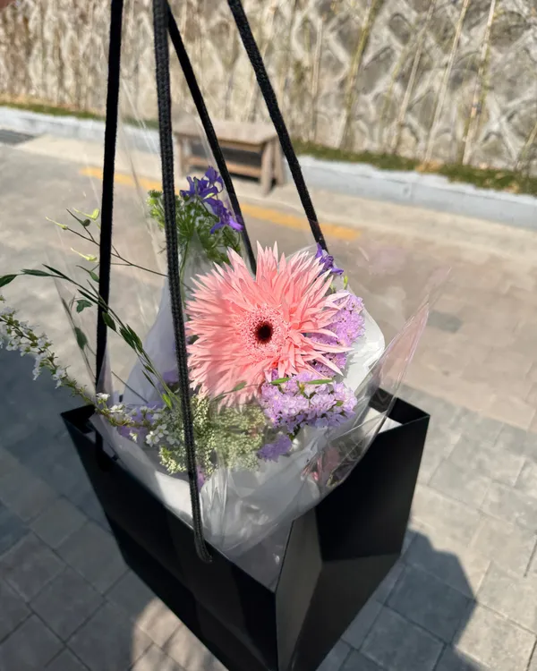 피우고 사진 5