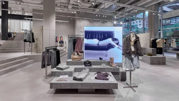 ZARA 강남 플래그십 스토어 사진 4