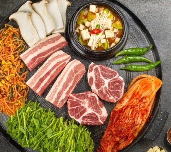 상도동솥뚜껑 숭실대점 사진 2