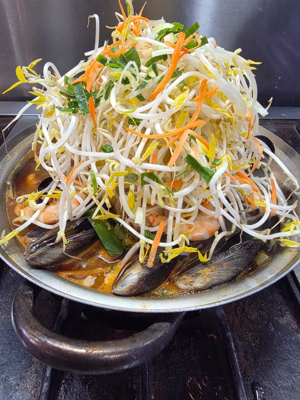 쭈낙해물칼국수 청주본점 사진 2