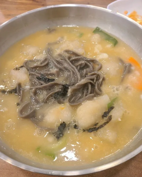 봉평옹심이메밀칼국수 서면점 사진 2