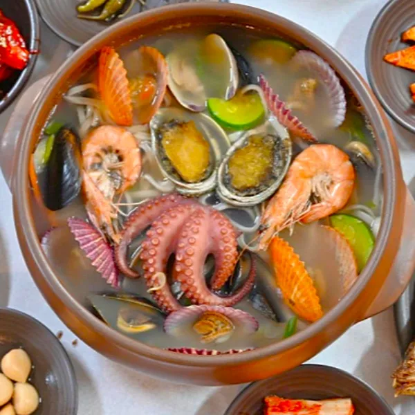 예이제해물듬뿍칼국수 게장 사진 4
