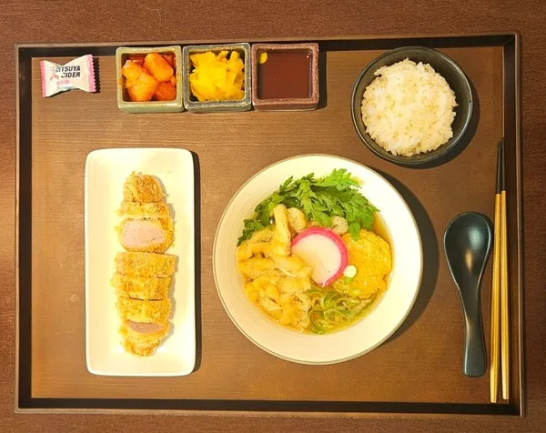 ファインカツ ジャムシル本店の写真5