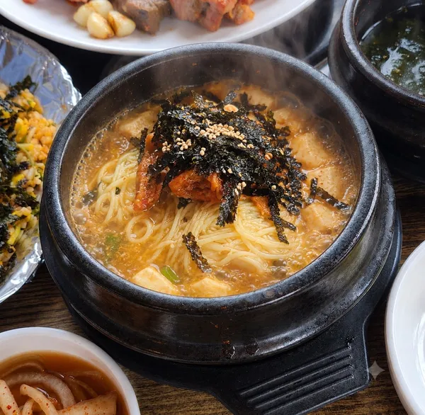 Jinseong Samgyeopsal Main Branch, photo 2