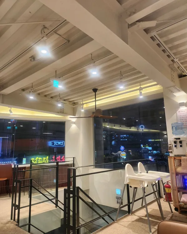밀리움 베이커리 카페 사진 5