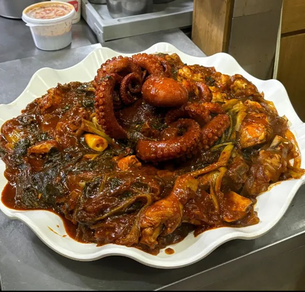 청해감자탕등뼈찜 본점 사진 5