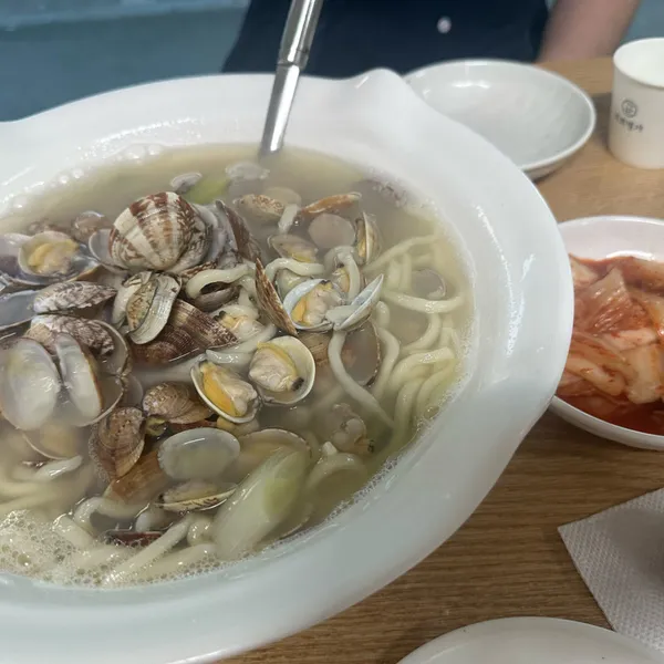 즉석 바지락손칼국수 사진 3