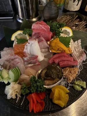 タシ