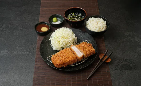 카츠몬스터 연남본점 사진 5