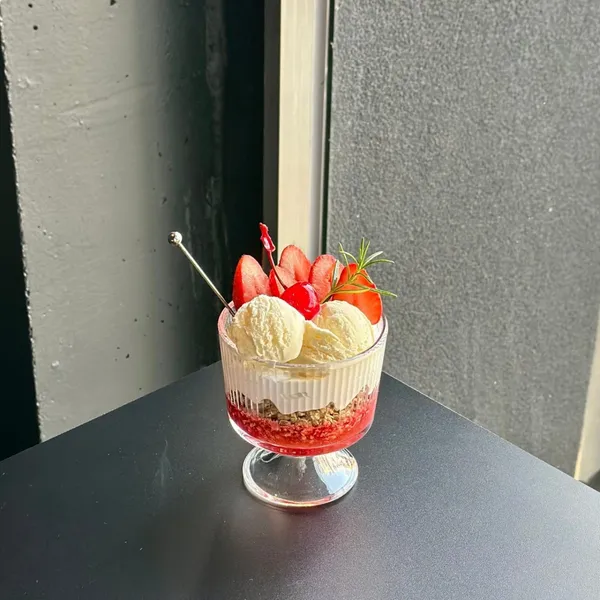 Snowberry, photo 5