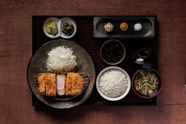 카츠쇼신 샤로수길점 사진 3