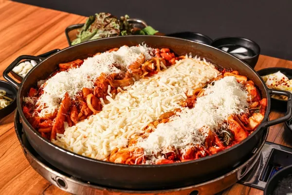 공지천닭갈비 본점 사진 2