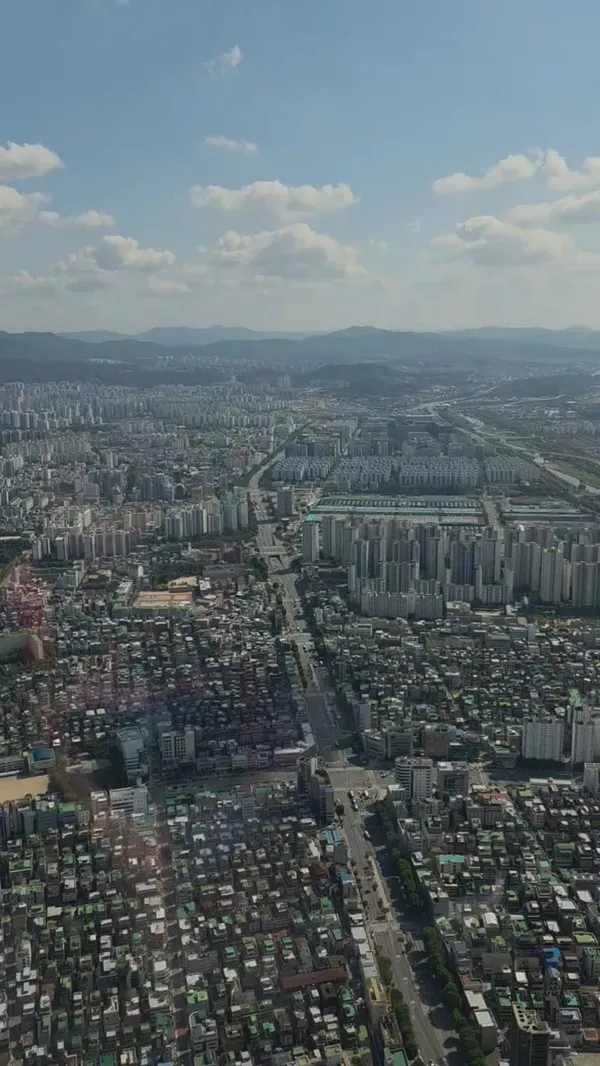 Seoul Sky, photo 3