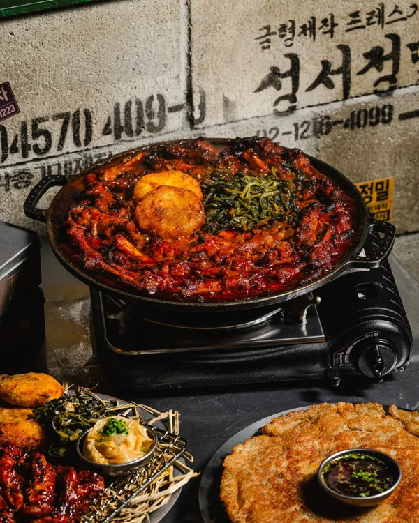 짚뿔닭발 신용산점 사진 2