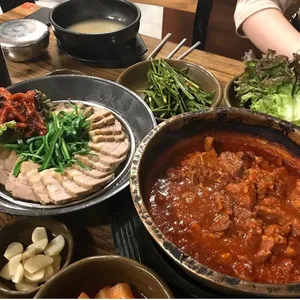 Dalguji Suyuk Gukbap
