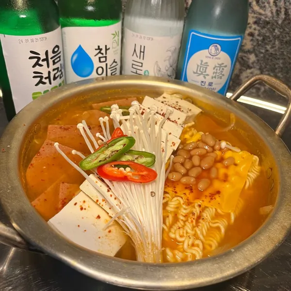 장미장 합정역점 사진 2