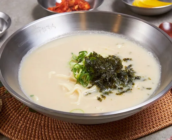 언양닭칼국수 계양점 사진 4