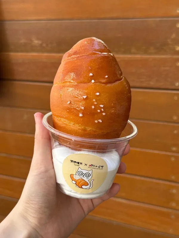 캣앤에프 성수본점 사진 4