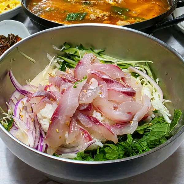 Narumok Hoetjip, photo 2