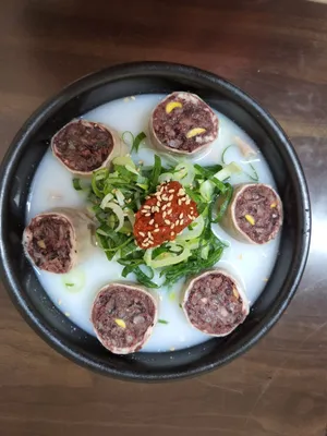 Bitgoeulhyeongjegukbap Seosin
