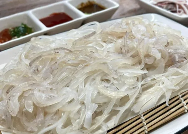 온천장 막썰어횟집 산오징어 사진 5