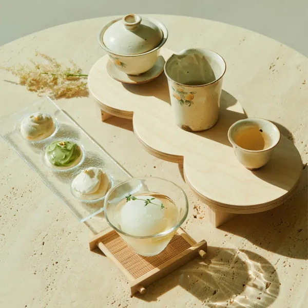 티티티 사진 3