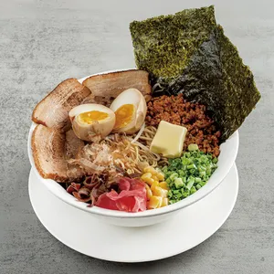 Kyushu Ultra Amen & Shinichi Geomdan