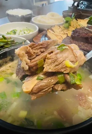 リュテヒョプミョンインコムタン 本店