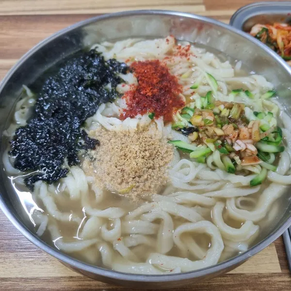 신정시장옛날칼국수