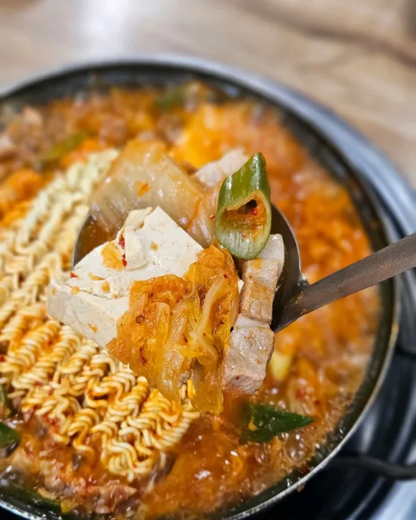 Seogyo Kimchi Jjigae