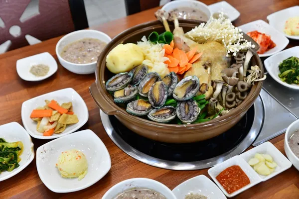 제주명가두루치기 서귀포올레시장점 사진 2