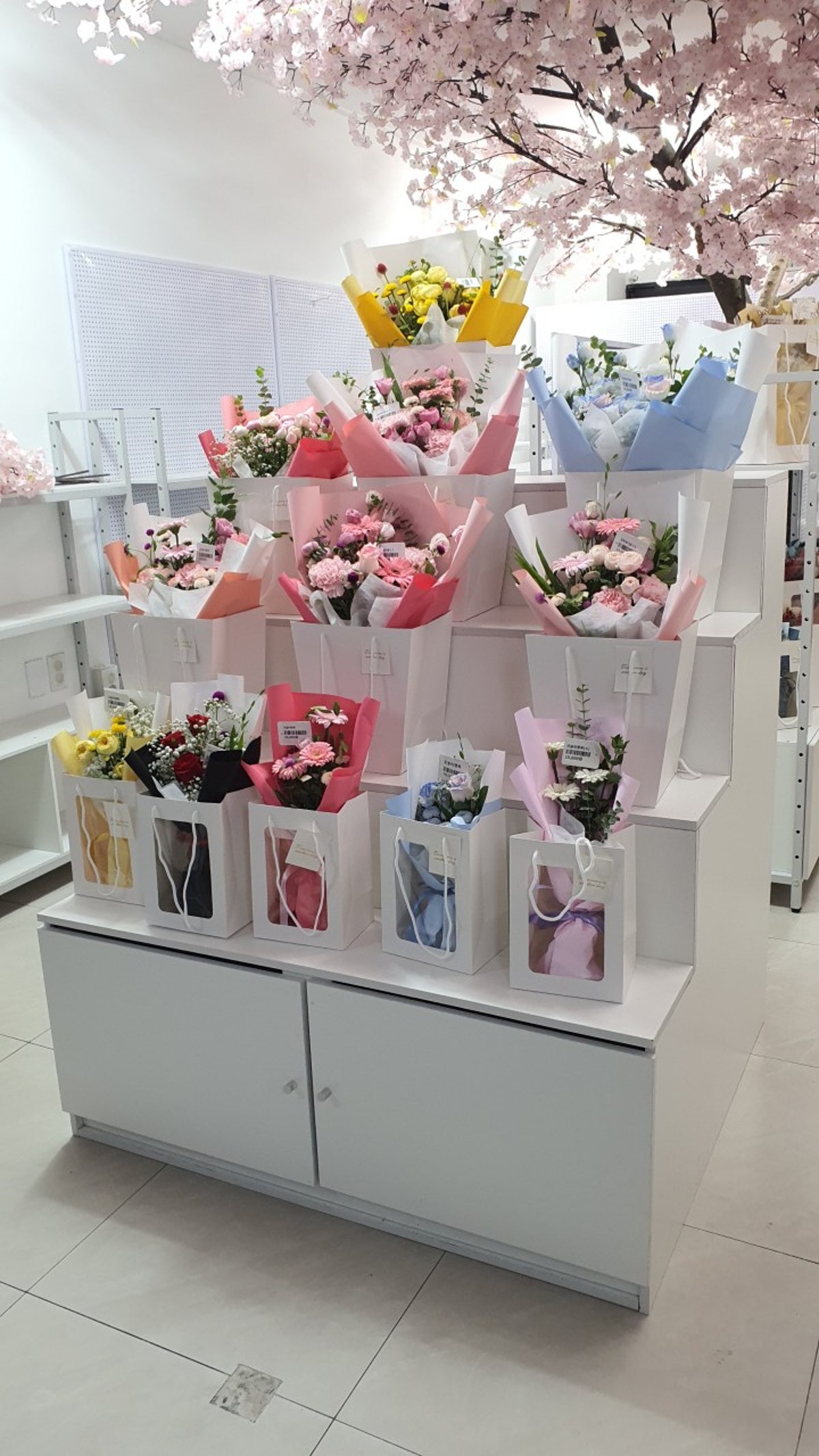 24시무인꽃집 꽃생각 교동 사진 3