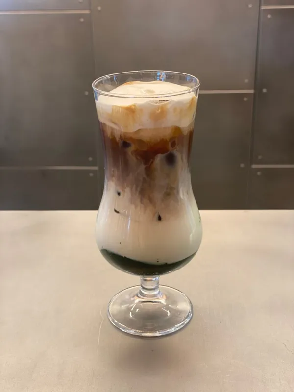 カフェ アレホンの写真5