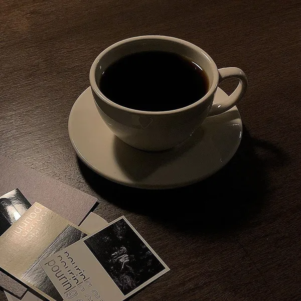 プアリングアウト 本店の写真3