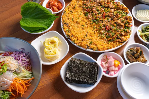 Yeonhwa Village Kkomak Bibimbap, photo 3