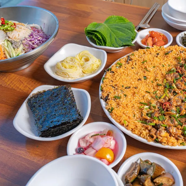 Yeonhwa Village Kkomak Bibimbap, photo 4