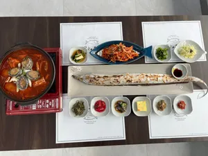 ポンマン食堂