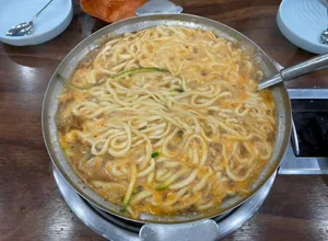 전통궁중칼국수