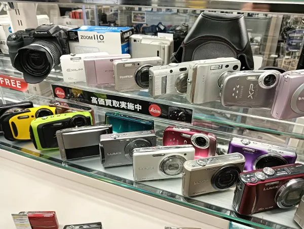 Naniwa Camera Hakata Marui Store, photo 2