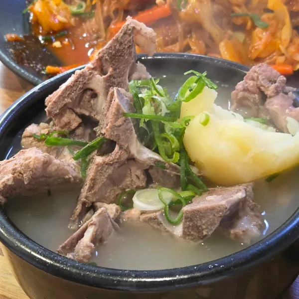 명동감자탕